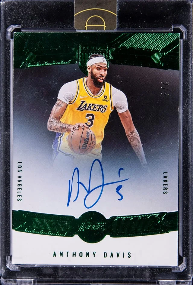 2021-22 Panini Eminence Anthony Davis Autograph Emerald #10 card image