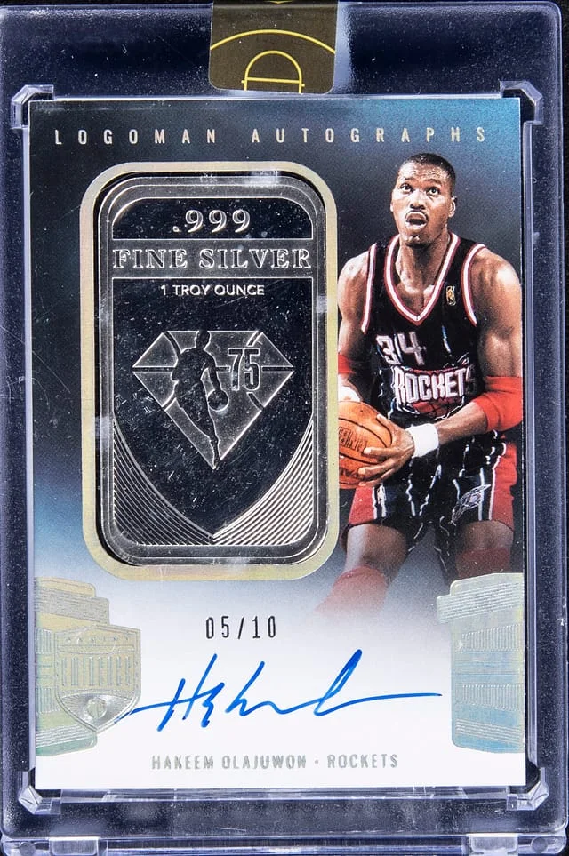 2021-22 Panini Eminence Hakeem Olajuwon Logoman Autograph #LA-HOW card image