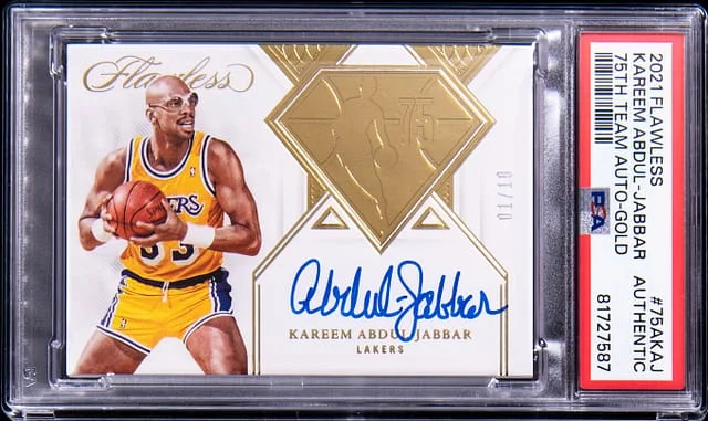 2021-22 Panini Flawless Kareem Abdul-Jabbar 75th Team Autograph Gold #75A-KAJ card image