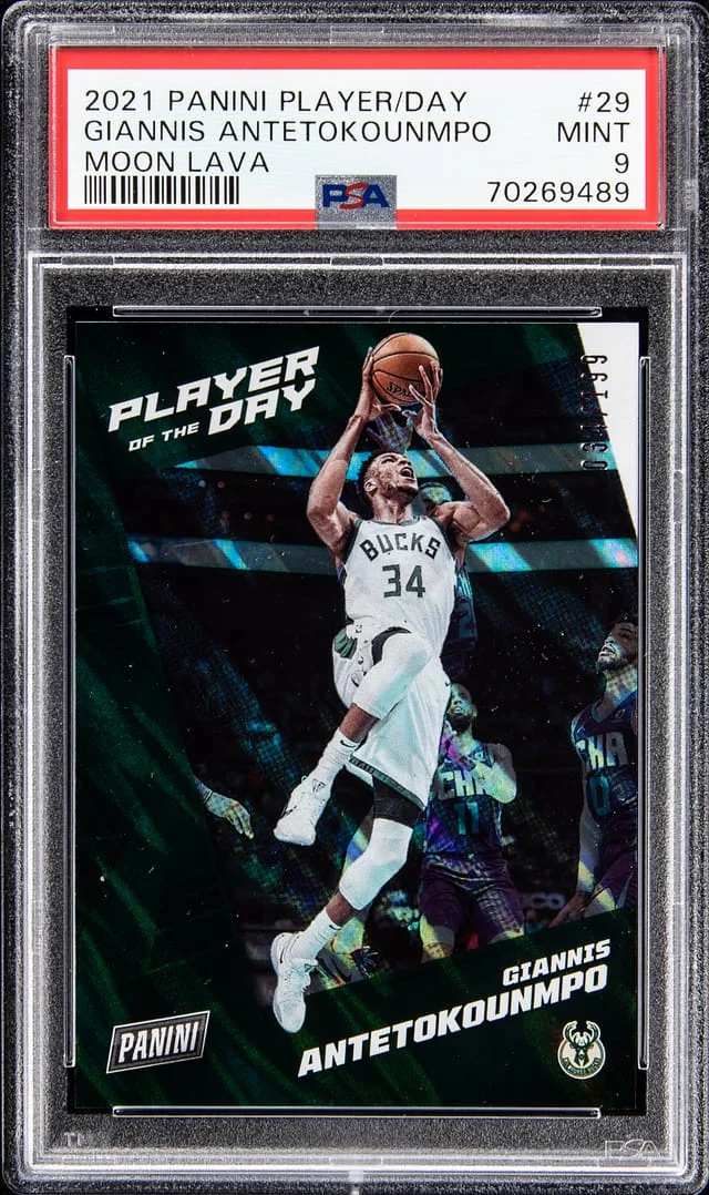 2021-22 Panini Giannis Antetokounmpo NBA Player Of The Day Kaboom #29 card image