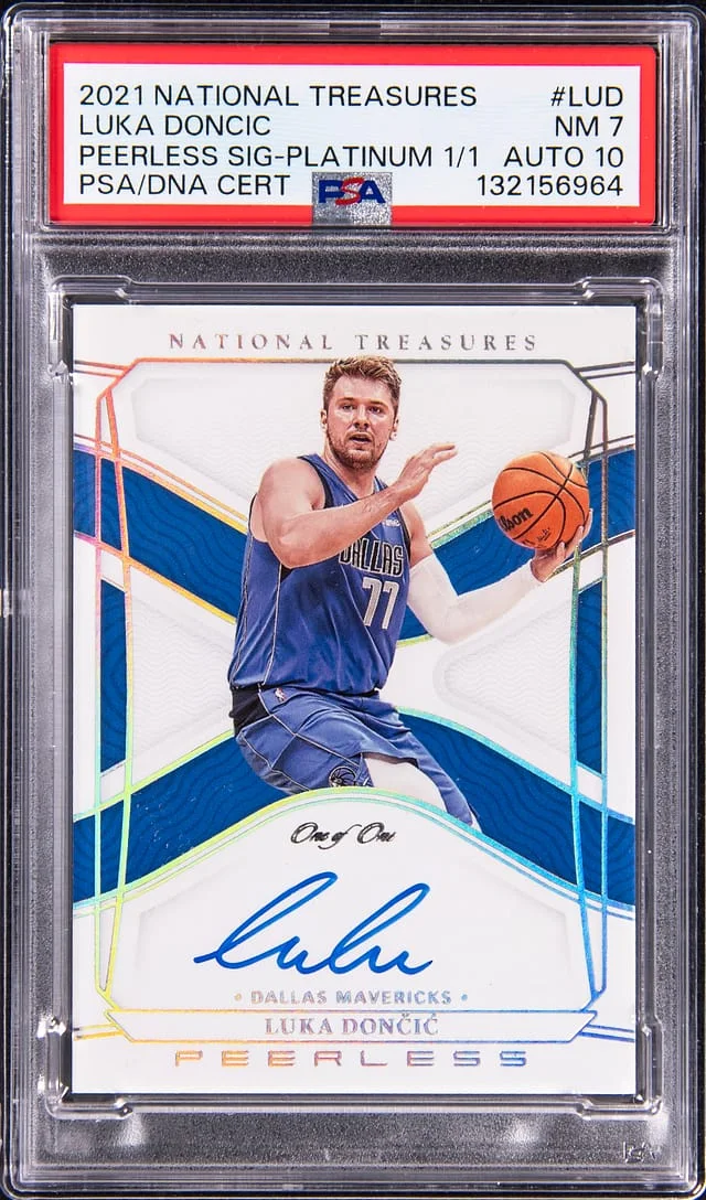 2021-22 Panini National Treasures Luka Doncic Peerless Signature Emerald #PSI-LUD card image