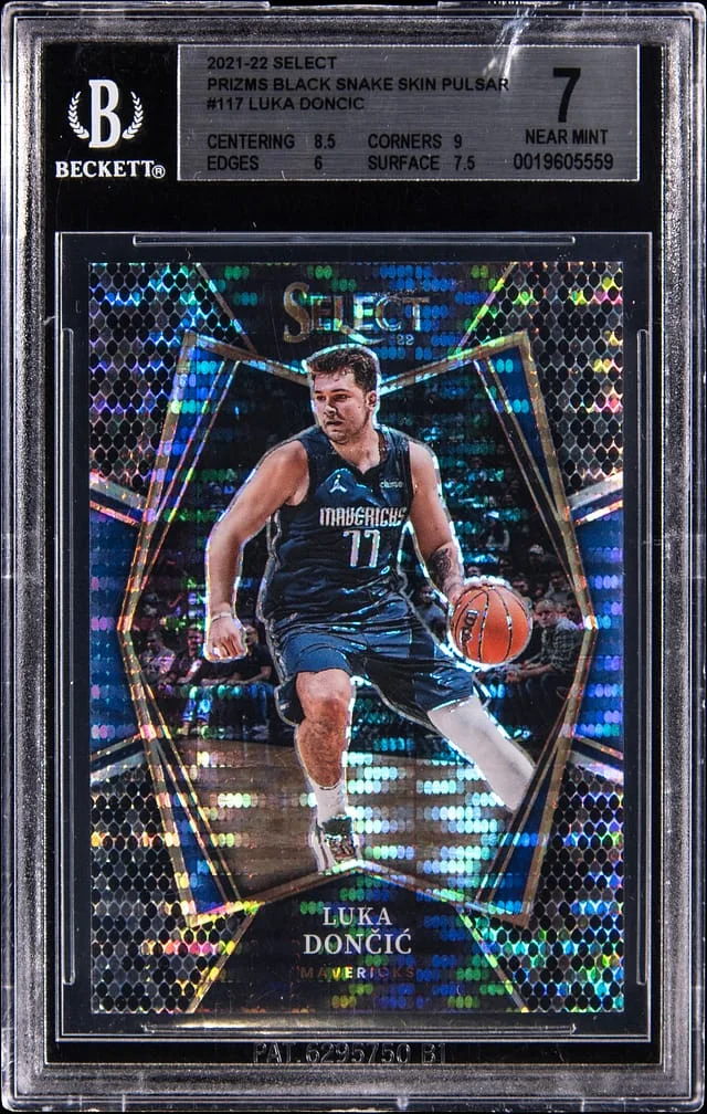 2021-22 Panini Select Luka Doncic Gold Flash Prizm #117 card image