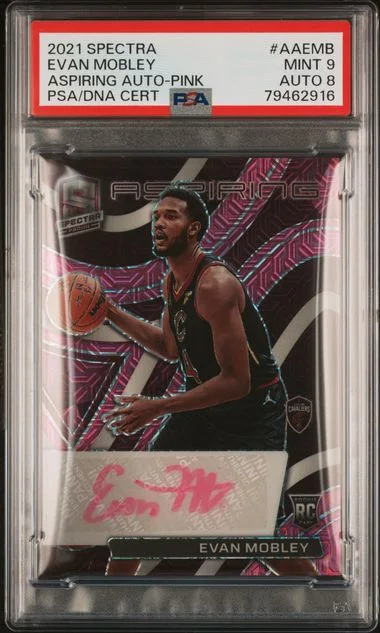 2021-22 Panini Spectra Evan Mobley Aspiring Autographs Pink #AA-EMB card image