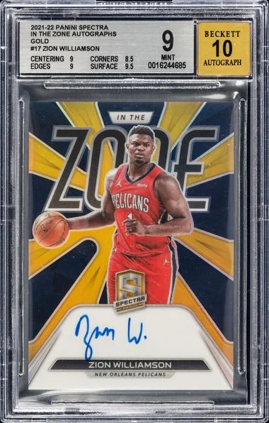 2021-22 Panini Spectra Zion Williamson In The Zone Autographs Gold #17 card image
