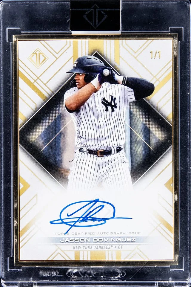 2021 Bowman Jasson Dominguez Transcendent Collection Bowman Icons Deca Gold Autograph Variations #BIDGAV-JD card image