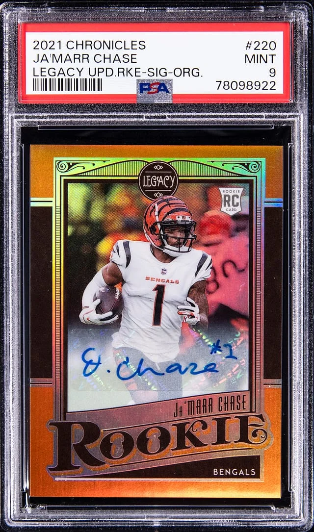 2021 Chronicles Ja'Marr Chase Legacy Update Signatures - Orange #220 card image