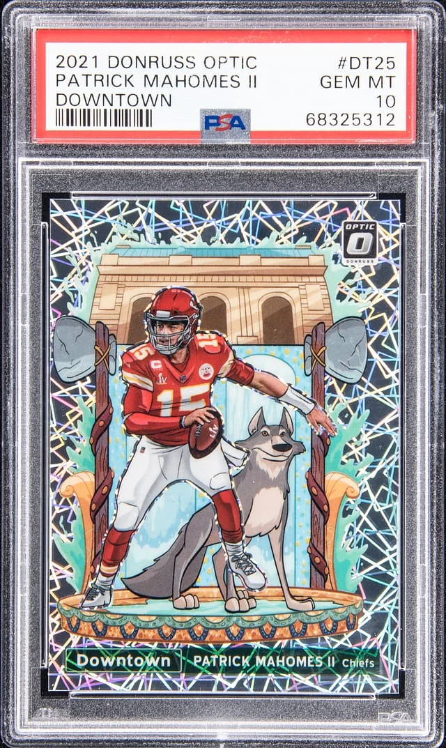 2021 Donruss Optic Patrick Mahomes II Downtown #DT-25 card image