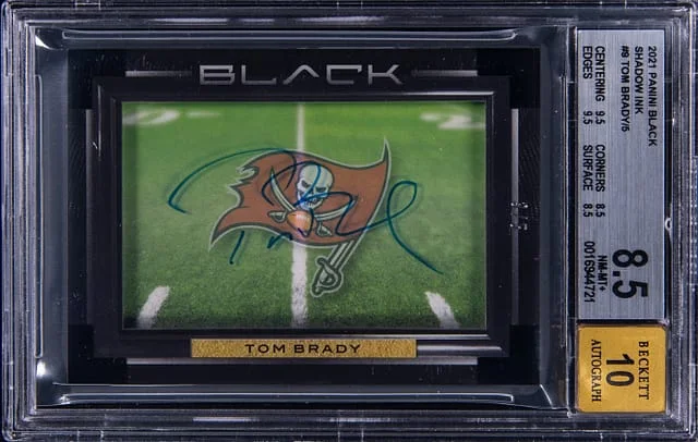 2021 Panini Black Tom Brady Shadow Ink #SSJ-TOB card image