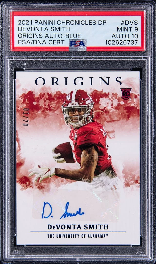 2021 Panini Chronicles Devonta Smith Draftpicks Origins Autograph Blue #OA-DVS card image