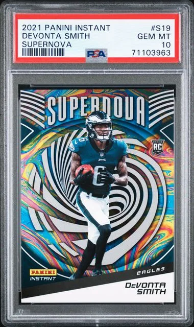 2021 Panini DeVonta Smith (/3357) Instant Supernova #S19 card image