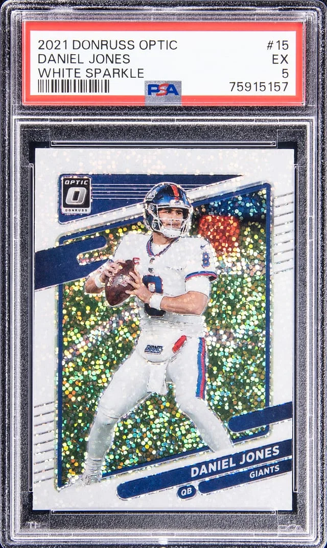 2021 Panini Donruss Optic Daniel Jones White Sparkle #15 card image