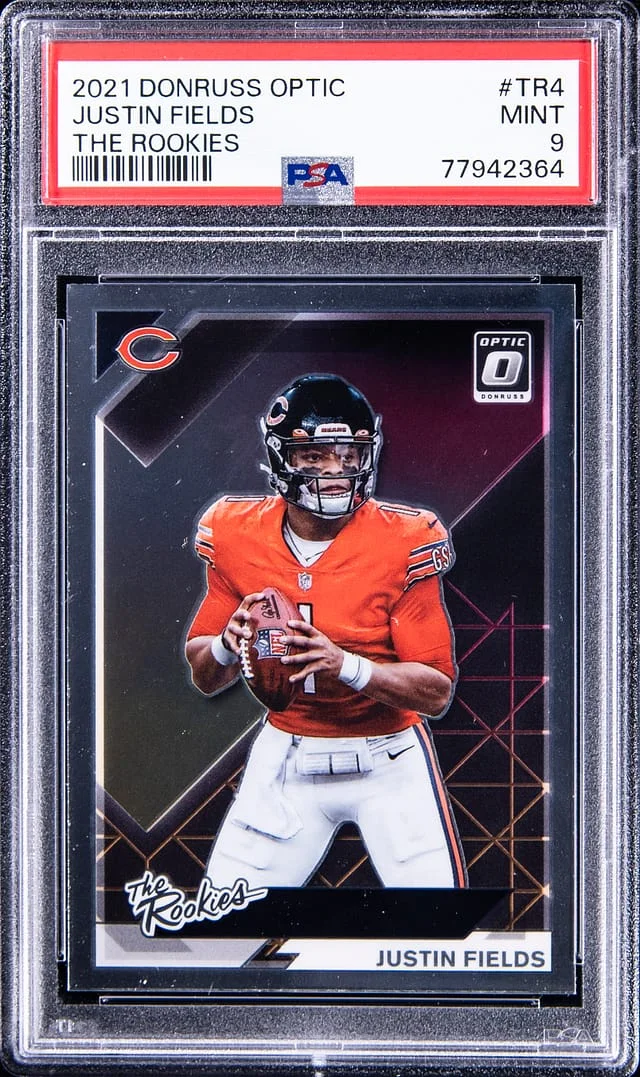 2021 Panini Donruss Optic Justin Fields The Rookies #TR4 card image