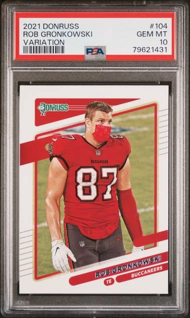 2021 Panini Donruss Rob Gronkowski Variation #104 card image