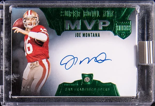 2021 Panini Eminence Joe Montana Super Bowl MVP Diamond Signatures Green #SB-XIX card image