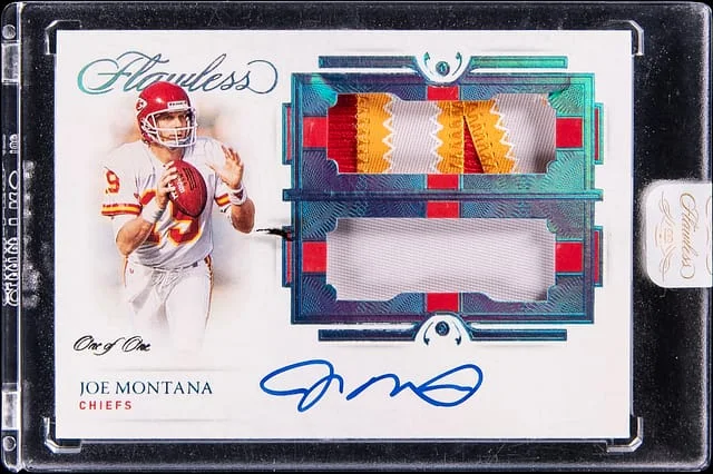 2021 Panini Flawless Joe Montana Dual Patch Autograph Platinum #DPA-JMO card image
