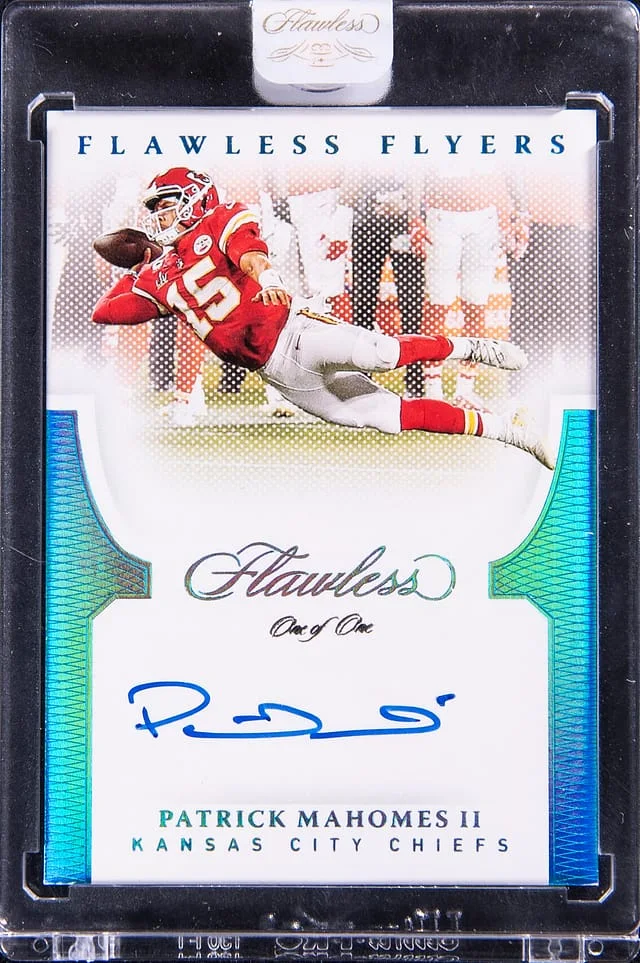 2021 Panini Flawless Patrick Mahomes II Flyers Platinum #FLY-PMA card image