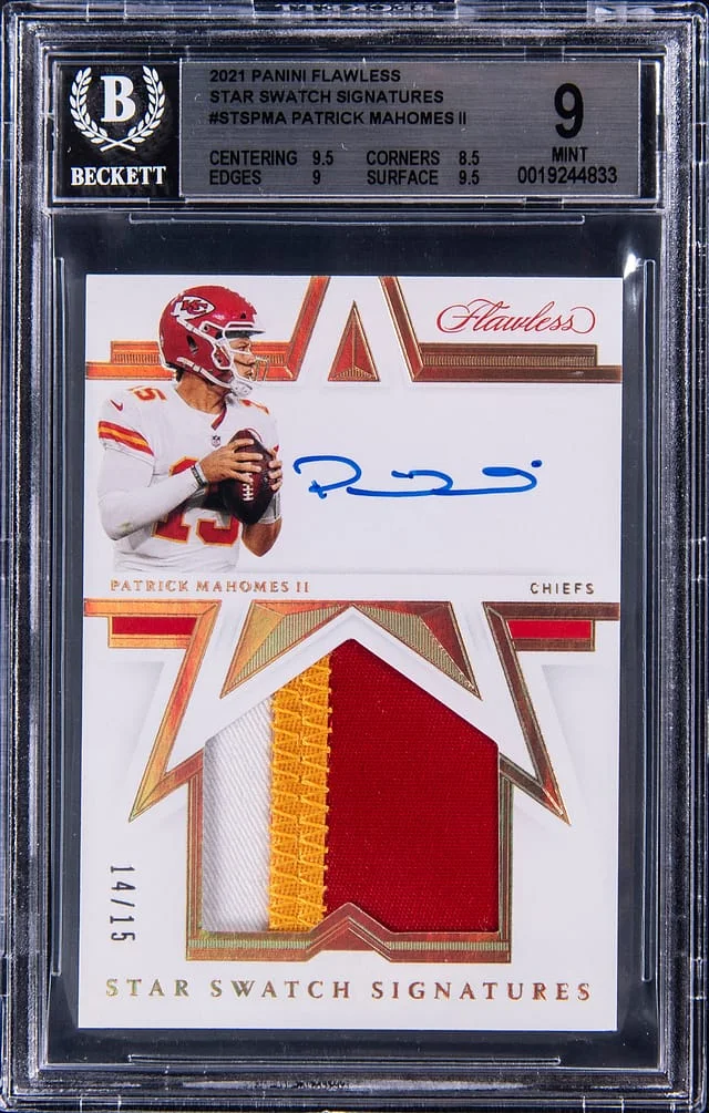 2021 Panini Flawless Patrick Mahomes II Star Swatch Signatures #STS-PMA card image