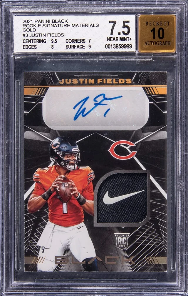 2021 Panini Football Justin Fields Black Patch Autograph #RSM-JF card image