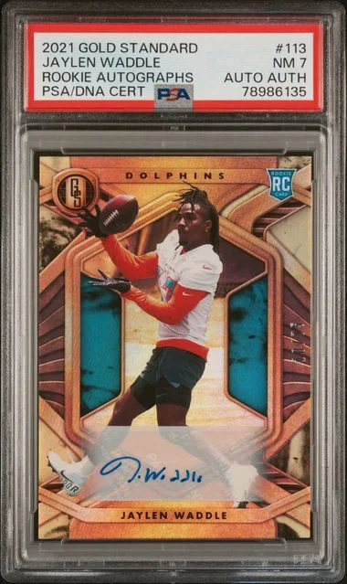 2021 Panini Gold Standard Jaylen Waddle Autograph #113 card image