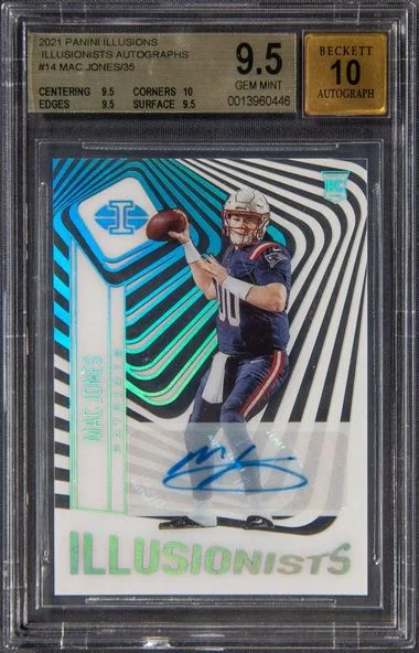 2021 Panini Illusions Mac Jones Illusionists Autographs #Ill-14 card image