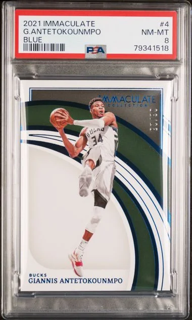 2021 Panini Immaculate Collection Giannis Antetokounmpo Blue #4 card image