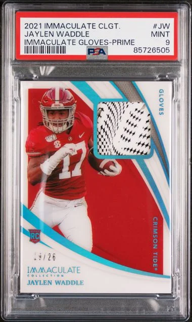 2021 Panini Immaculate Collection Jaylen Waddle Collegiate Immaculate Gloves Prime #JW card image