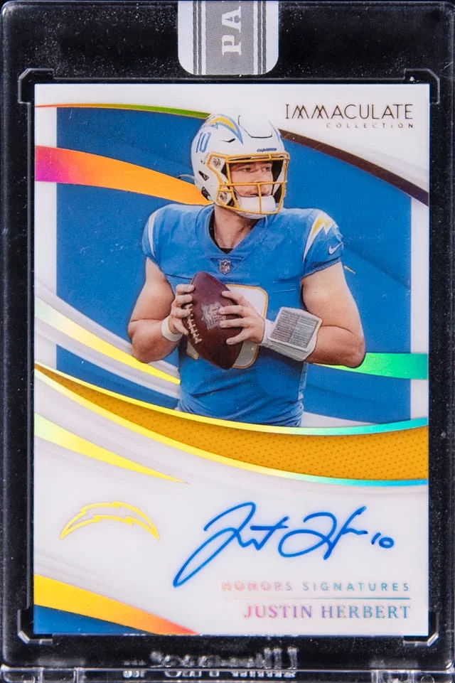 2021 Panini Immaculate Collection Justin Herbert Honors Signatures White Box #IHS-JH card image