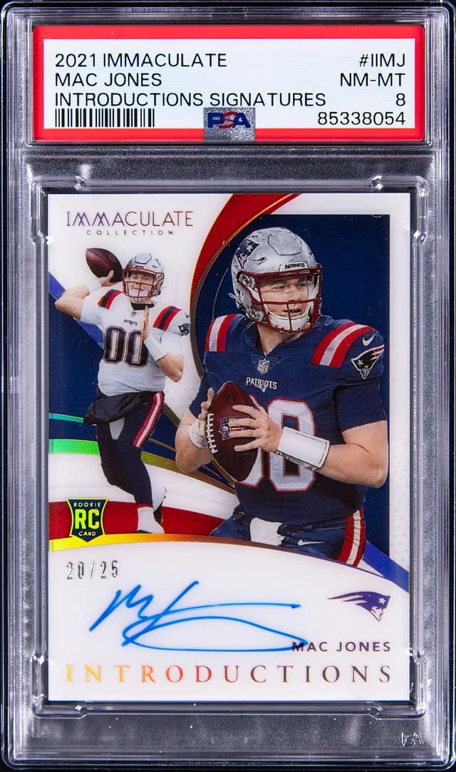 2021 Panini Immaculate Mac Jones Introductions Signatures #IIMJ card image