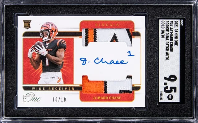 2021 Panini Ja'Marr Chase One Dual Patch Autographs Gold #37 card image