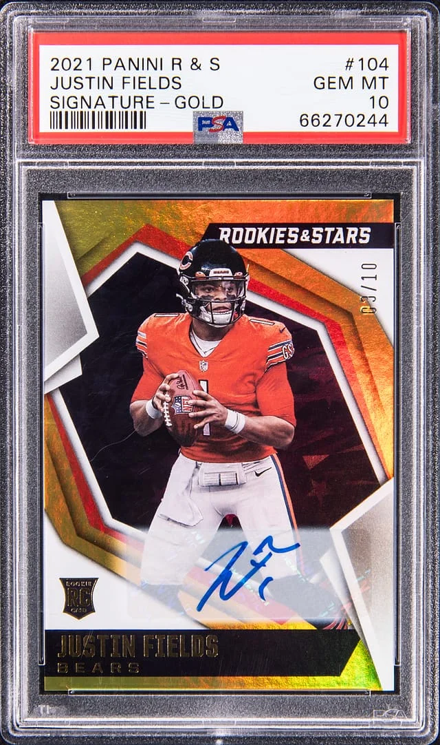 2021 Panini Justin Fields Limited Patch Autograph-Ruby Spotlight #104 card image