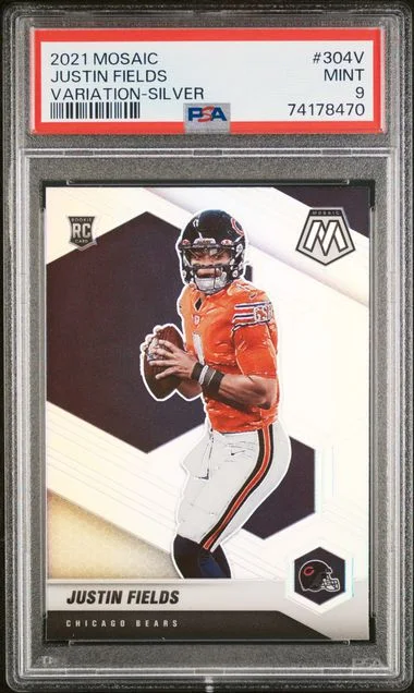 2021 Panini Mosaic Justin Fields Variation Silver #304-V card image