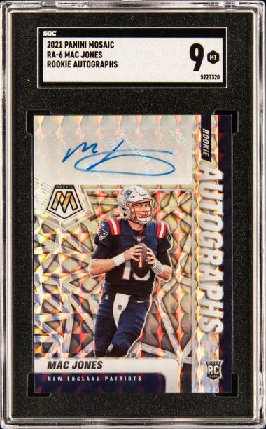2021 Panini Mosaic Mac Jones Autograph #RA-6 card image