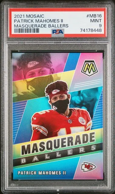 2021 Panini Mosaic Patrick Mahomes II Masquerade Ballers #MB-16 card image