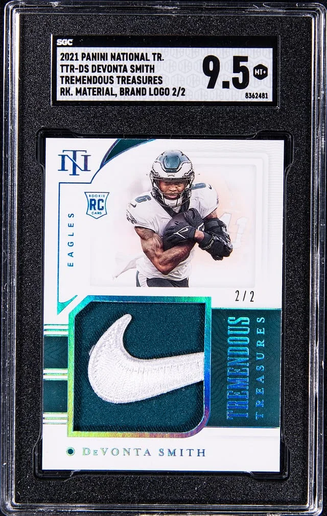 2021 Panini National Treasures DeVonta Smith Tremendous Treasures Material, Brand Logo #TTR-DS card image