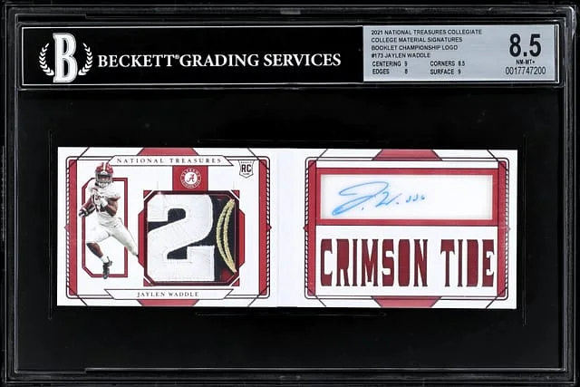 2021 Panini National Treasures Jaylen Waddle Collegiate Material Signatures Booklet Championship Logo #173 card image