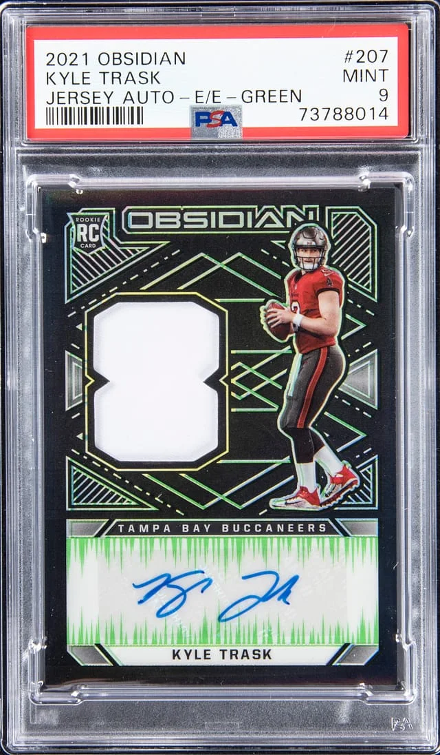 2021 Panini Obsidian Kyle Trask Jersey Autograph Electric Etch Green #207 card image