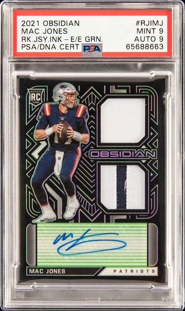 2021 Panini Obsidian Mac Jones Jersey Ink Electric Etch Green #RJIMJ card image