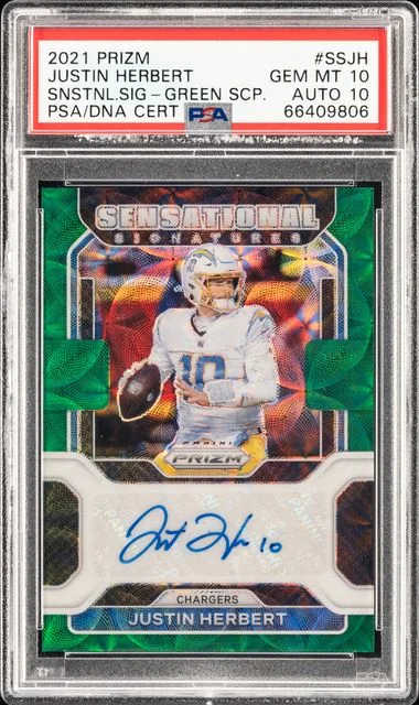 2021 Panini Prizm Justin Herbert Sensational Signatures Green Scope #SS-JH card image