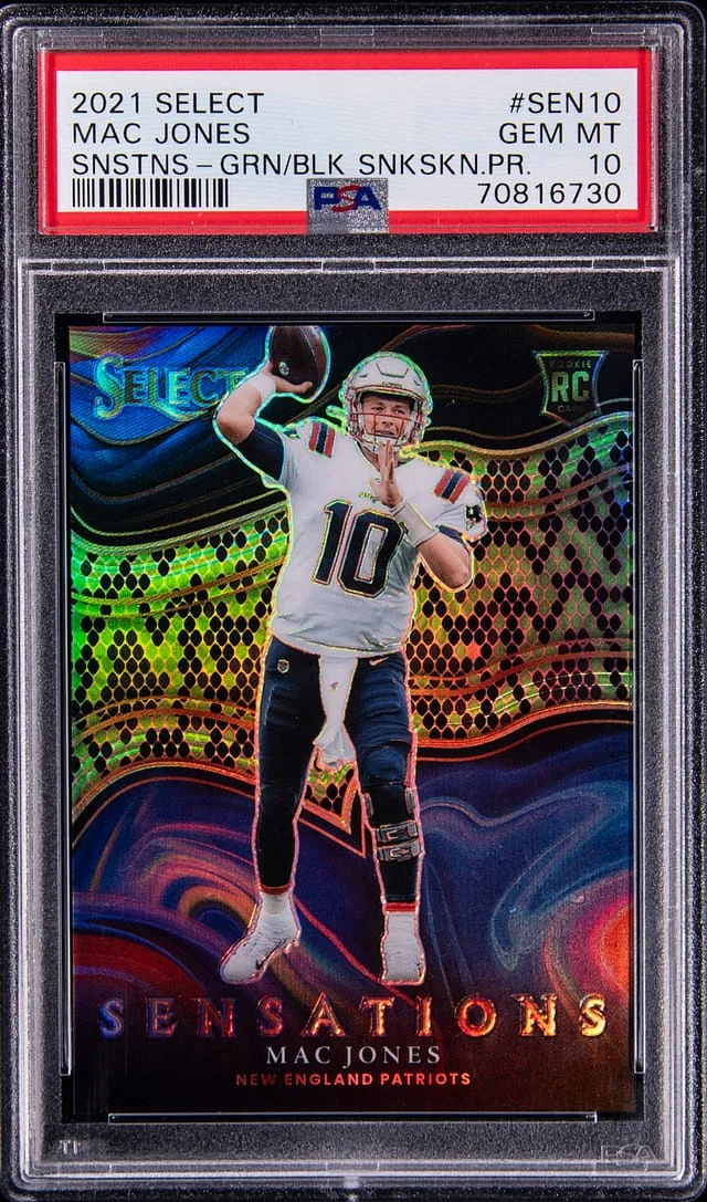 2021 Panini Select Mac Jones Sensations Green/Black Snakeskin Prizm #SEN-10 card image
