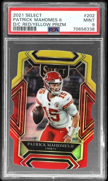 2021 Panini Select Patrick Mahomes II Die-Cut Red/Blue Prizm #202 card image