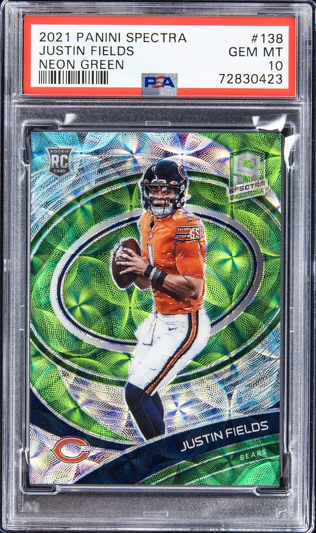 2021 Panini Spectra Justin Fields Neon Green #138 card image