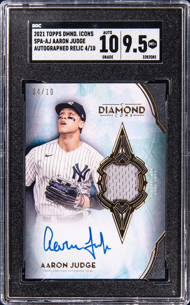 2021 Topps Aaron Judge Diamond Icons Autographed Relic #SPA-AJ card image