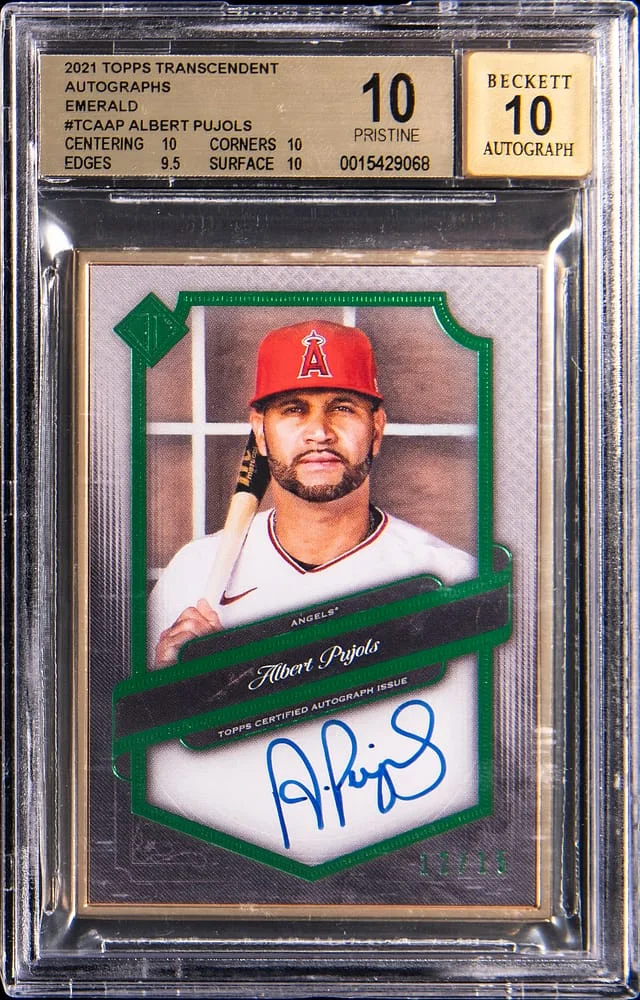 2021 Topps Albert Pujols Transcendent Autographs Emerald #TCA-AP card image