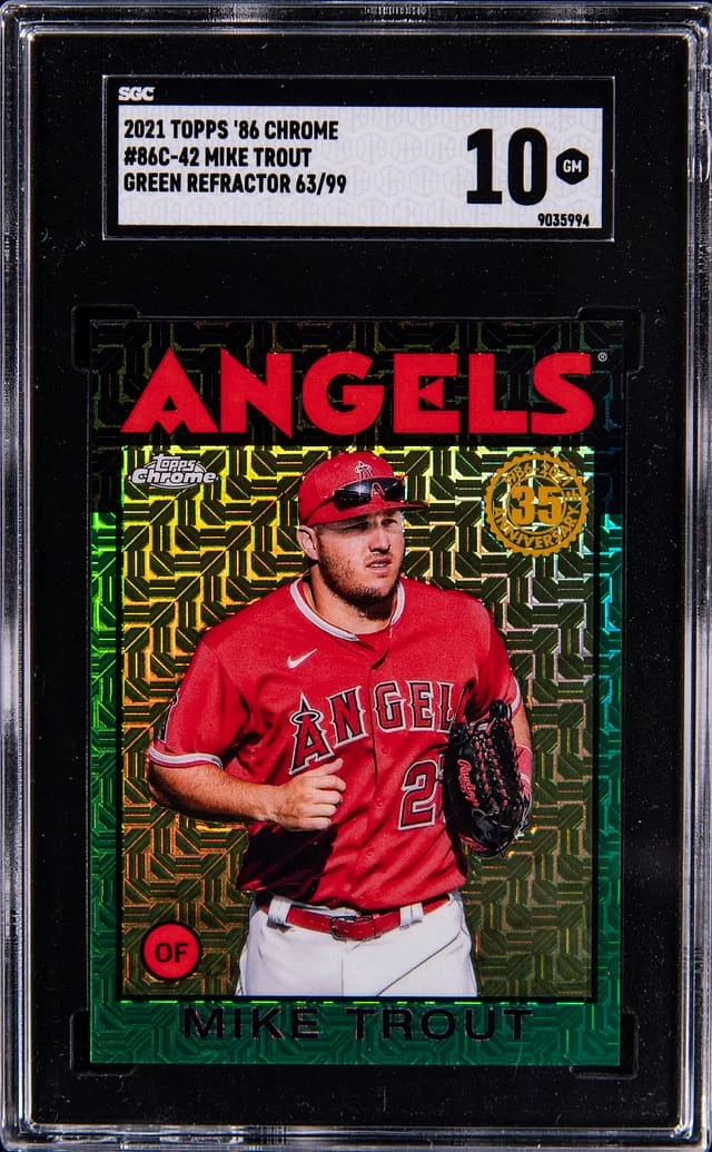 2021 Topps Chrome Mike Trout 86 Green Refractor #86C-42 card image