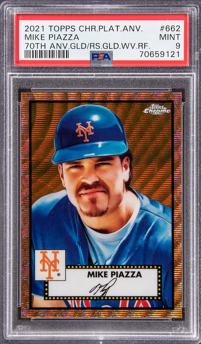 2021 Topps Chrome Platinum Anniversary Mike Piazza 70th Anniversary Gold Wave Refractor #662 card image