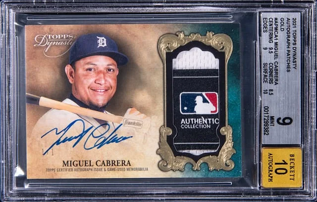 2021 Topps Dynasty Miguel Cabrera Autograph Patches Gold #DAP-MC1 card image