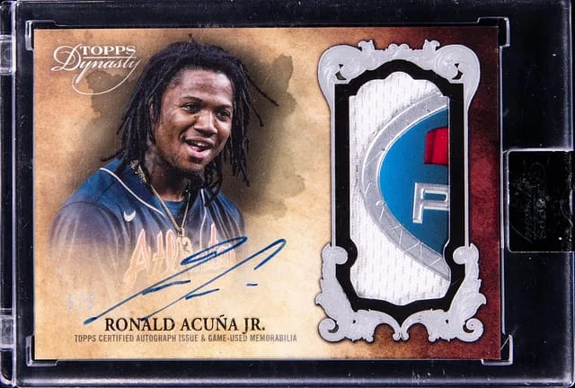 2021 Topps Dynasty Ronald Acuna Jr. Autograph Patch #DAP-RAJ7 card image