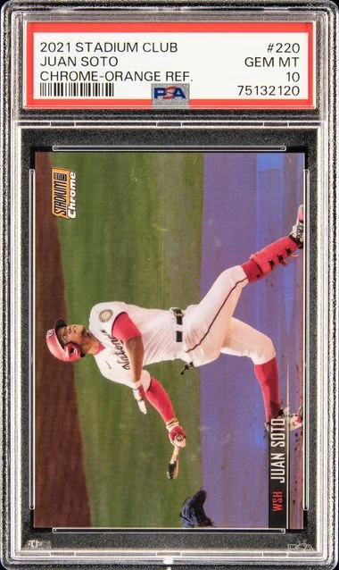 2021 Topps Stadium Club Juan Soto Chrome-Orange Refractor #220 card image
