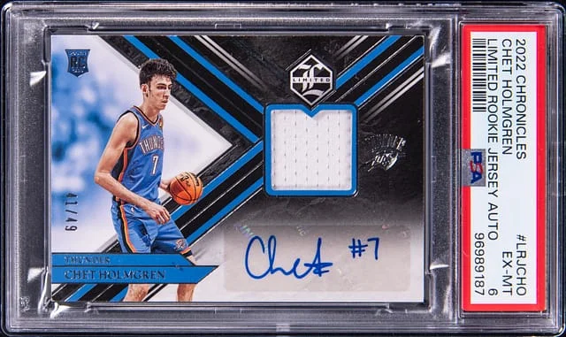 2022-23 Panini Chronicles Chet Holmgren Limited Jersey Autograph #LRJ-CHO card image