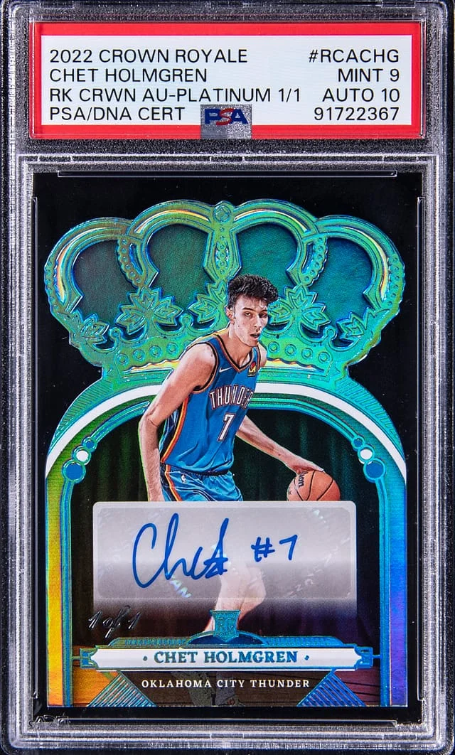 2022-23 Panini Crown Royale Chet Holmgren Crown Autograph Asia Red #RCA-CHG card image